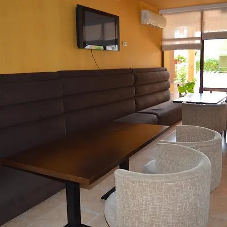 Apartament Bratanov Sunny Dreams